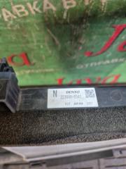 Радиатор основной передний SUZUKI WAGON R MH44S R06A 5 ракурс