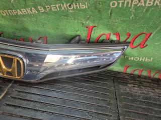 Решетка радиатора передняя HONDA FIT GP1 LDA 2 ракурс