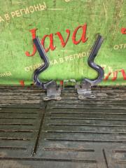 Петля капота передняя TOYOTA AQUA NHP10 1NZ-FXE 2 ракурс