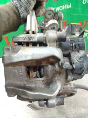 Ступица правая задняя VOLVO V60 ZB420 B4204T23 2 ракурс