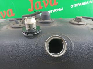 Бензобак TOYOTA DYNA XZU605 N04C-UN 3 ракурс