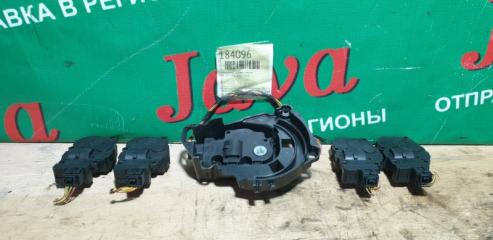 Сервопривод заслонок печки BMW X2 F39 B38A15 1 ракурс