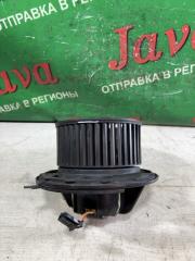 Мотор печки BMW X3 F25 N47D20C 2 ракурс