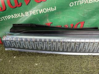 Накладка замка багажника задняя MERCEDES-BENZ C-CLASS W205 M274DE20AL A2056901344 2 ракурс