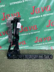 Крепление бампера правое заднее MERCEDES-BENZ C-CLASS W205 M274DE20AL A2058802102 1 ракурс