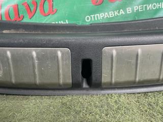 Накладка замка багажника BMW X2 F39 B38A15 7428115 3 ракурс