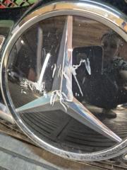 Решетка радиатора передняя MERCEDES-BENZ GLA-Class X156 M270DE20AL A1568880460, A1648880411 4 ракурс