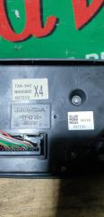 Блок управления климат-контролем HONDA N-VAN JJ1 S07B 4 ракурс