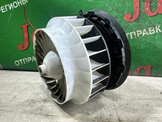 Мотор печки MERCEDES-BENZ C-CLASS W205 M274DE20AL 0130309002 3 ракурс Мотор печки MERCEDES-BENZ C-CLASS W205 M274DE20AL 0130309002 3 ракурс