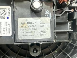 Мотор печки MERCEDES-BENZ C-CLASS W205 M274DE20AL 0130309002 5 ракурс Мотор печки MERCEDES-BENZ C-CLASS W205 M274DE20AL 0130309002 5 ракурс