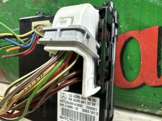 Блок управления климат-контролем MERCEDES-BENZ C-CLASS W205 M274DE20AL A2059007615 2 ракурс