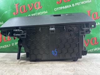 Бардачок BMW X3 F25 N47D20C 3 ракурс