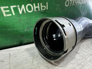 Патрубок интеркулера BMW X3 F25 N47D20C 5 ракурс