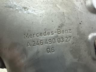 Насадка на глушитель задняя MERCEDES-BENZ CLA-Class X117 M270DE16AL A2464900327, A2464900427 4 ракурс