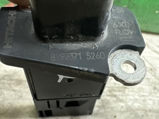 Датчик расхода воздуха передний MAZDA TITAN LKR81 4HL1 8973715260 4 ракурс
