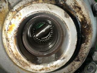 Редуктор передний BMW X3 F25 N47D20C 7567345 3 ракурс