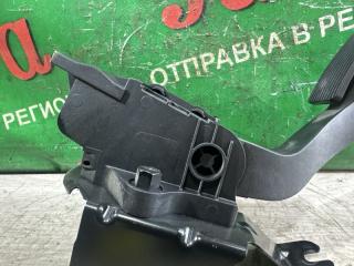 Педаль газа MERCEDES-BENZ CLA-Class C117 M270DE16AL A2463001804 2 ракурс