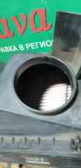 Корпус воздушного фильтра TOYOTA HILUX SURF VZN185 5VZ-FE 2 ракурс