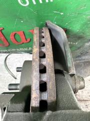Ступица правая передняя TOYOTA RACTIS NSP120 1NR-FE 4 ракурс