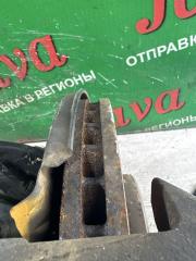Ступица левая передняя VOLVO S80 AS99 B6304T2 4 ракурс