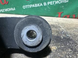 Рычаг левый передний VOLKSWAGEN GOLF 5K5 CAXA 5 ракурс