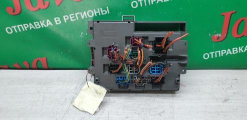 Блок предохранителей BMW X1 E84 N20B20A 3 ракурс