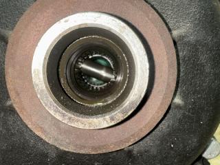 Редуктор передний BMW X3 E83 M54B25 7540626 3 ракурс