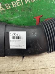 Патрубок воздушного фильтра BMW X3 F25 N47D20C 7811018 4 ракурс