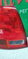 Стоп-сигнал задний AUDI A4 8ED AUK 8E9945095E, 8E9945096E 3 ракурс Стоп-сигнал задний AUDI A4 8ED AUK 8E9945095E, 8E9945096E 3 ракурс