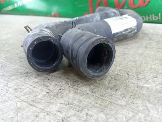Патрубок радиатора TOYOTA HILUX SURF VZN185 5VZ-FE 3 ракурс