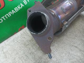 Катализатор TOYOTA SAI AZK10 2AZ-FXE 4 ракурс Катализатор TOYOTA SAI AZK10 2AZ-FXE 4 ракурс