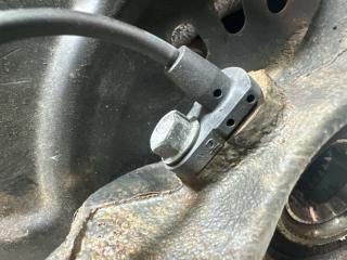 Ступица правая передняя DAIHATSU MIRA e:S LA350S KF-VE 5 ракурс