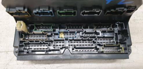 Блок предохранителей MERCEDES-BENZ C-CLASS S204 M271DE18AL A2129003514 4 ракурс