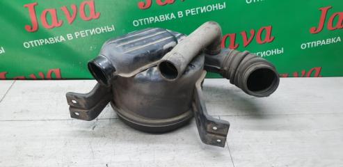 Корпус воздушного фильтра TOYOTA HIACE LH80 2L 4 ракурс