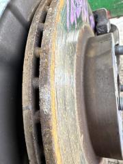 Ступица правая передняя TOYOTA PASSO KGC30 1KR-FE 3 ракурс