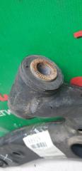 Рычаг правый передний TOYOTA PRIUS ZVW30 2ZR-FXE 48068-12300 3 ракурс