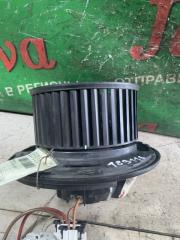 Мотор печки BMW X3 F25 N47D20C 2 ракурс