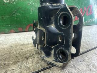 Стойка правая передняя TOYOTA VITZ NHP130 1NZ-FXE 5 ракурс