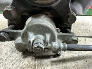 Ступица левая передняя MITSUBISHI I HA1W 3B20-T 5 ракурс Ступица левая передняя MITSUBISHI I HA1W 3B20-T 5 ракурс