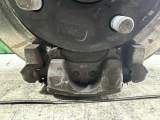 Ступица правая передняя TOYOTA PASSO KGC30 1KR-FE 2 ракурс