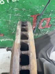 Ступица правая передняя NISSAN SERENA FC26 MR20DD 4 ракурс