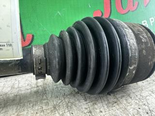 Привод правый передний HONDA JADE FR4 LEB 2 ракурс Привод правый передний HONDA JADE FR4 LEB 2 ракурс