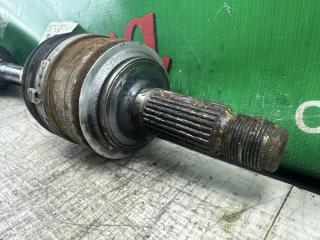Привод правый передний HONDA JADE FR4 LEB 3 ракурс Привод правый передний HONDA JADE FR4 LEB 3 ракурс