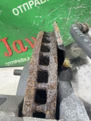 Ступица правая передняя TOYOTA PRIUS ZVW30 2ZR-FXE 4 ракурс