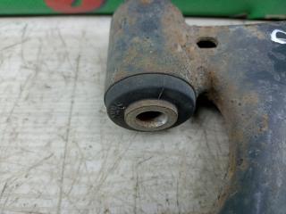 Рычаг правый передний TOYOTA PASSO KGC35 1KR-FE 3 ракурс Рычаг правый передний TOYOTA PASSO KGC35 1KR-FE 3 ракурс