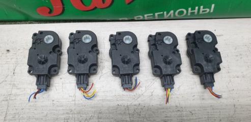 Сервопривод заслонок печки BMW 1-SERIES F70 B47C20B T53556CE 4 ракурс