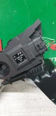 Педаль газа MERCEDES-BENZ GLA-Class X156 M270DE20AL A2463001904 3 ракурс
