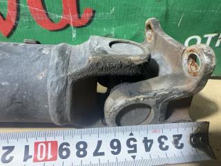 Кардан задний TOYOTA RUSH J210E 3SZ-VE 3 ракурс Кардан задний TOYOTA RUSH J210E 3SZ-VE 3 ракурс