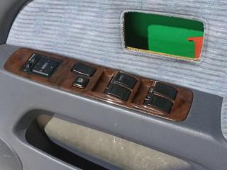 Обшивка дверей передняя TOYOTA HILUX SURF VZN185 5VZ-FE 3 ракурс