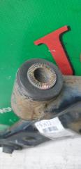 Рычаг правый передний TOYOTA PRIUS ZVW30 2ZR-FXE 48068-47050 2 ракурс